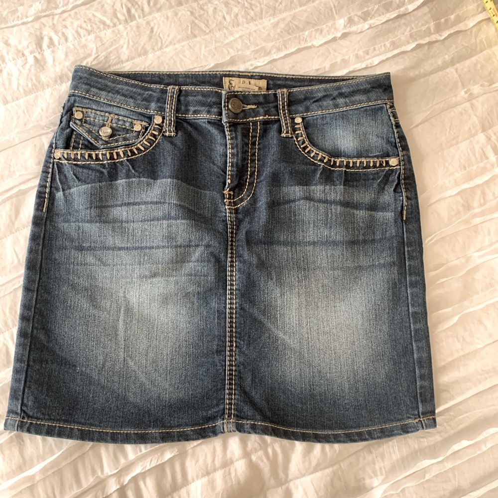Jean mini skirt